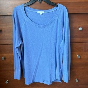 James Perse Periwinkle Raglan Bracelet sleeve Tee, size 4 (large) EUC 😀